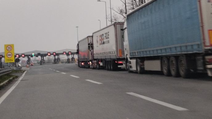 Na Batrovcima jedan sat